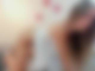 Live cam show with AnaPanda - Plug on Camsoda