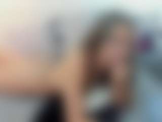 AnaPanda's Live Sex Cam Show
