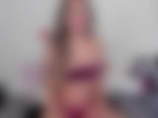 Live cam show with AnaPanda - Gamer Big Tits on Big Tits