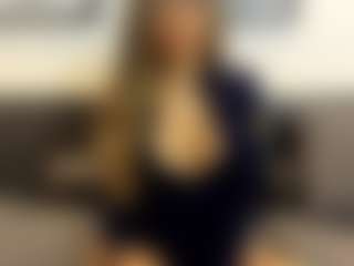 AnaPanda's Live Sex Cam Show