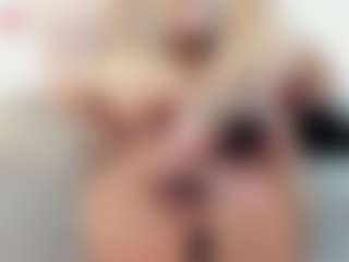 AnaPanda's Live Sex Cam Show
