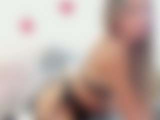 AnaPanda's Live Sex Cam Show
