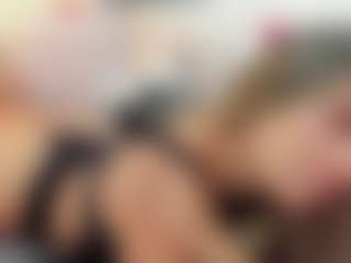 AnaPanda's Live Sex Cam Show