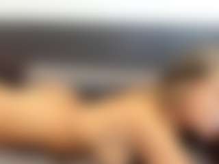 AnaPanda's Live Sex Cam Show