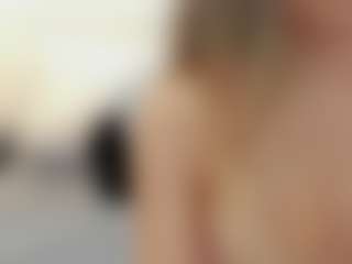 AnaPanda's Live Sex Cam Show