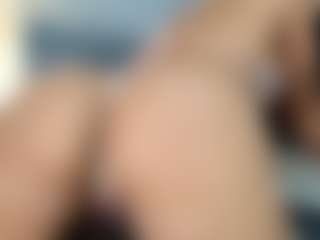 mili-moon's Live Sex Cam Show