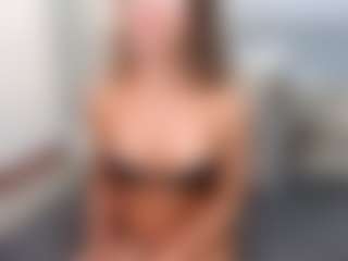 Live cam show with mili-moon - Latina Petite on Milfs Live | colombia