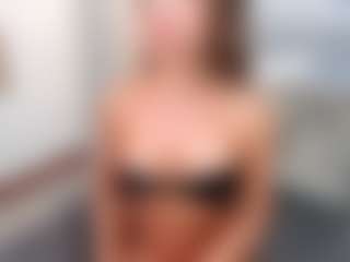 mili-moon's Live Sex Cam Show