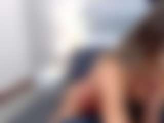 mili-moon's Live Sex Cam Show