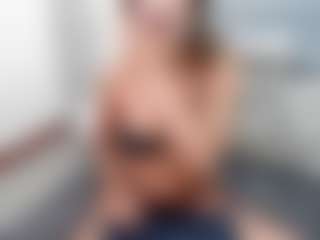mili-moon's Live Sex Cam Show