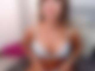 mili-moon's Live Sex Cam Show