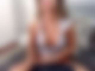 mili-moon's Live Sex Cam Show
