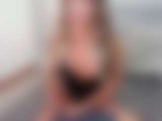 mili-moon's Live Sex Cam Show
