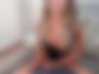 mili-moon's Live Sex Cam Show