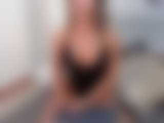 mili-moon's Live Sex Cam Show