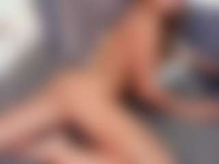 mili-moon's Live Sex Cam Show