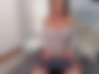 mili-moon's Live Sex Cam Show