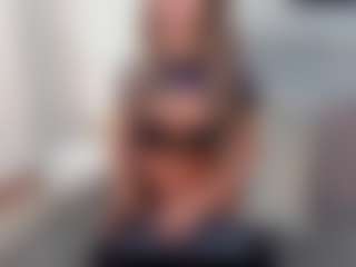 Live cam show with mili-moon - Petite on iamadamtest123.com