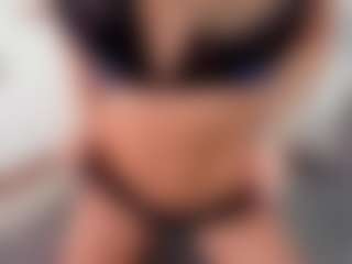 mili-moon's Live Sex Cam Show