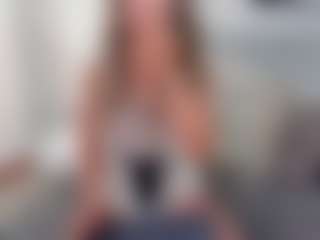 mili-moon's Live Sex Cam Show
