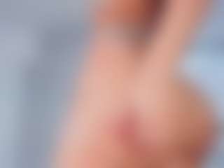 mili-moon's Live Sex Cam Show