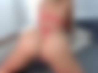 mili-moon's Live Sex Cam Show