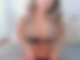 mili-moon's Live Sex Cam Show
