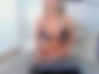 mili-moon's Live Sex Cam Show