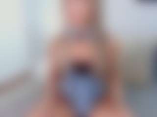 mili-moon's Live Sex Cam Show