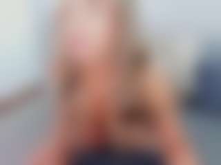 mili-moon's Live Sex Cam Show