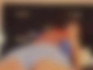 Beatzie's Live Sex Cam Show
