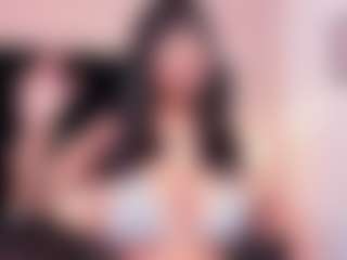 Beatzie's Live Sex Cam Show