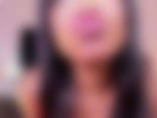 Beatzie's Live Sex Cam Show