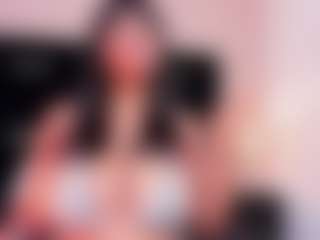 Beatzie's Live Sex Cam Show