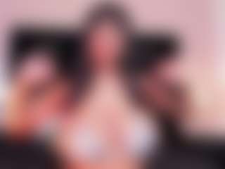 Beatzie's Live Sex Cam Show