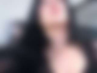 Live cam show with Evelyn_Sheeran - Facial on Camsoda