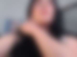 Live cam show with Evelyn_Sheeran - Athletic BBW on thefappeningchat.com
