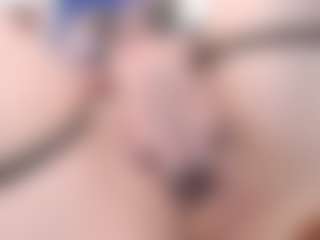 Live cam show with Evelyn_Sheeran - Petite on xxxlivecams.org