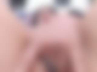 Live cam show with Evelyn_Sheeran - Facial on googirlz