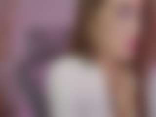 Live cam show with JOANA PALMER - Body Massage on Free Soda