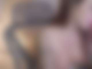 Live cam show with JOANA PALMER - Athletic Young Adult on studioflirtlive.com