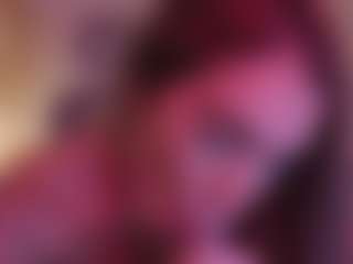 Live cam show with JOANA PALMER - Shaved Pussy Brown Hair on Stripli.com