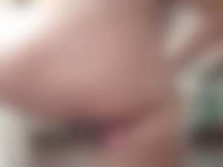 lesly Moore's Live Sex Cam Show
