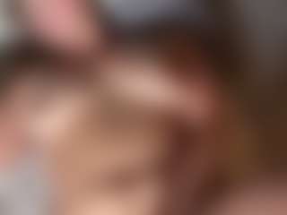Live cam show with lesly Moore - Asshole on CamwithHer