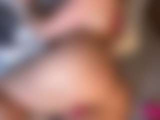 Live cam show with lesly Moore - Asshole on Soda Cam