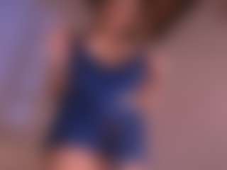 Live cam show with lesly Moore - Sexy on Camsoda