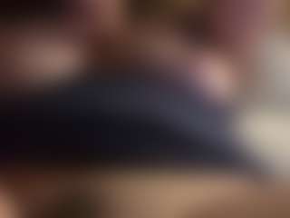 Live cam show with lesly Moore - Spank Blonde Hair on googirlz