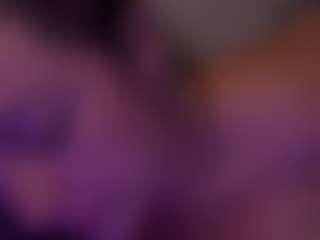 Live cam show with lesly Moore - Natural on Adult Interactions