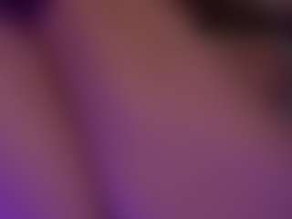 Live cam show with lesly Moore - Wet on Camversity