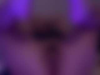 Live cam show with lesly Moore - Amateur Toys on Adult Interactions